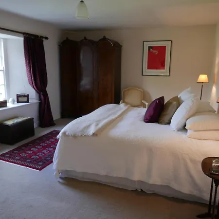 Hotel Belmount Hall *