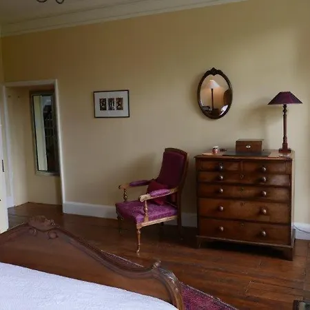 Guest house Belmount Hall *